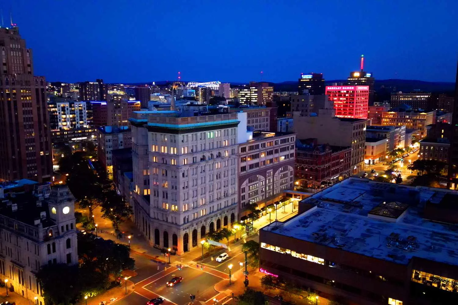 Commercial Roofing Contractors of Syracuse