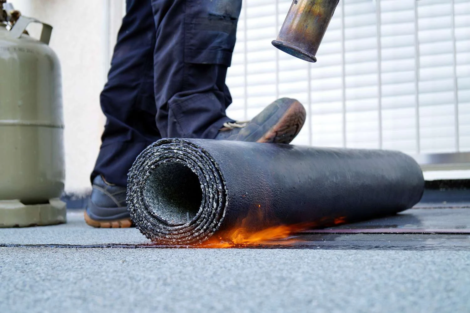 Black EPDM Roofing in Syracuse, NY
